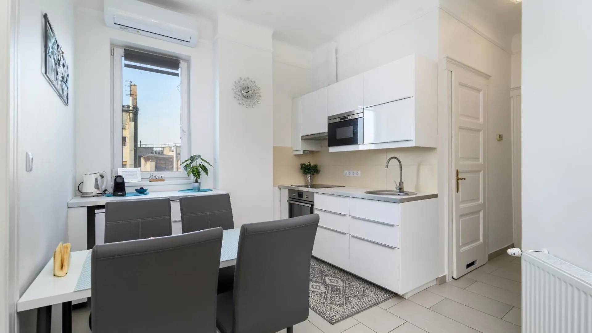 2Br Central Oasis Apartment Budapest