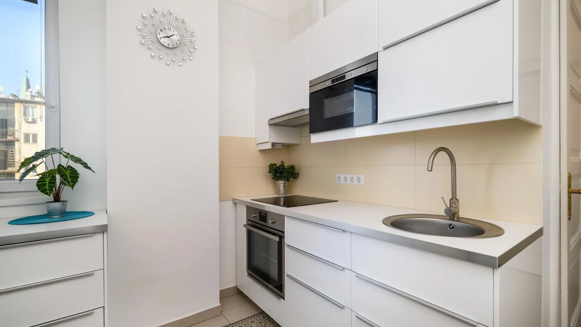 2Br Central Oasis Apartment Budapest Ungarn